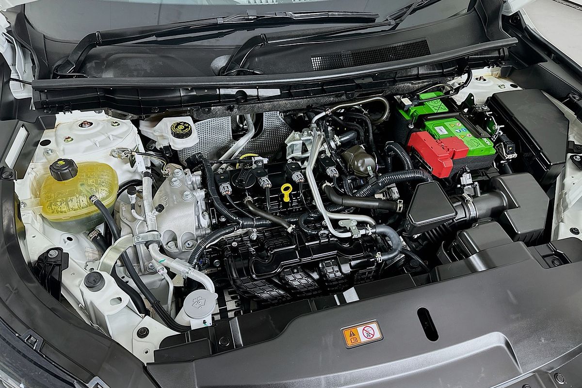 2022 Mitsubishi OUTLANDER Exceed ZM