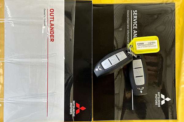 2022 Mitsubishi OUTLANDER EXCEED 7 SEAT (AWD) ZM MY22