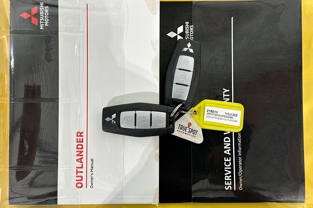 2023 Mitsubishi OUTLANDER EXCEED TOURER 7 SEAT (AWD) ZM MY23