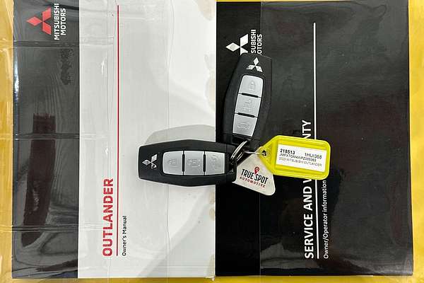 2023 Mitsubishi OUTLANDER EXCEED TOURER 7 SEAT (AWD) ZM MY23