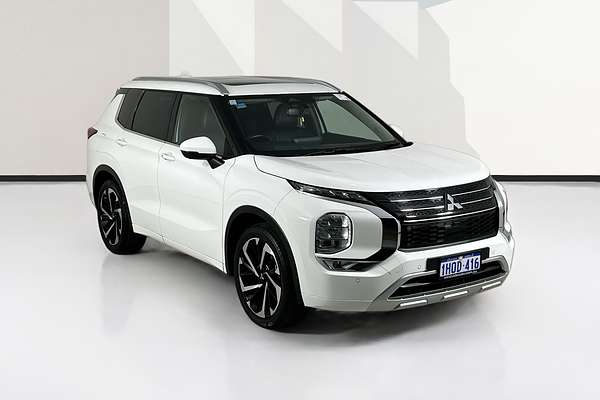 2022 Mitsubishi OUTLANDER Exceed ZM