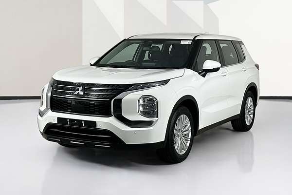 2023 Mitsubishi OUTLANDER ES 7 SEAT (2WD) ZM MY23