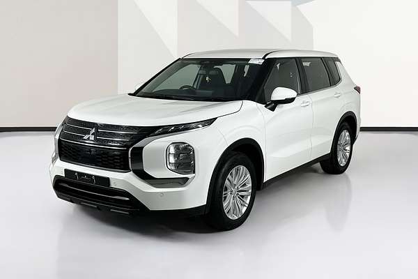 2023 Mitsubishi OUTLANDER ES 7 SEAT (2WD) ZM MY23