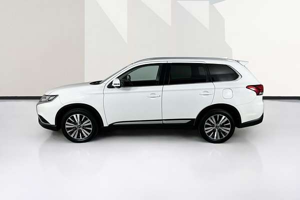 2021 Mitsubishi Outlander LS ZL