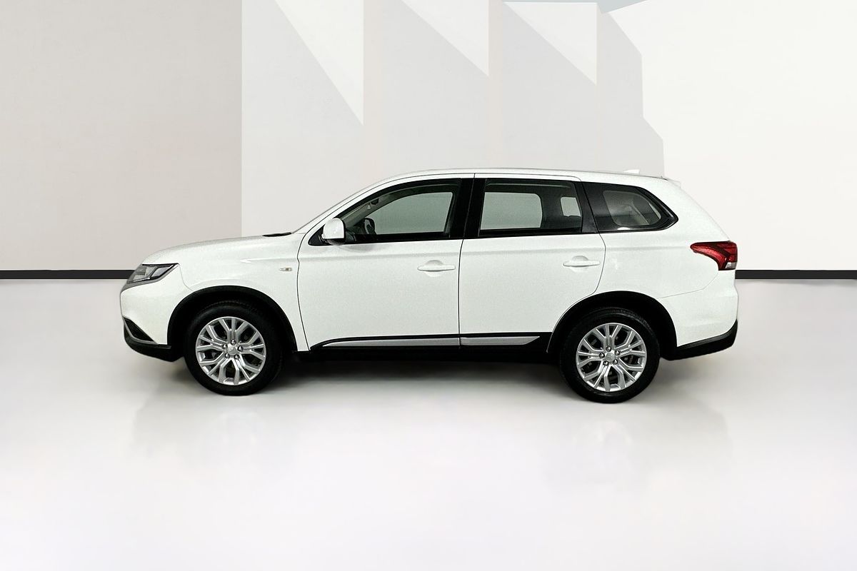 2021 Mitsubishi OUTLANDER ES ZL