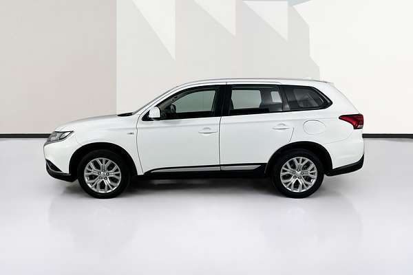 2021 Mitsubishi OUTLANDER ES 7 SEAT (2WD) ZL MY21