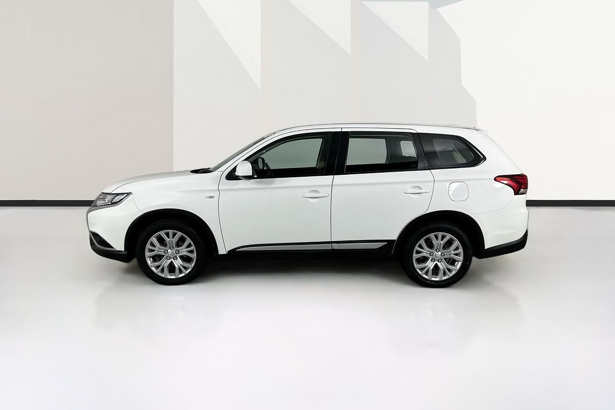 2021 Mitsubishi OUTLANDER ES ZL