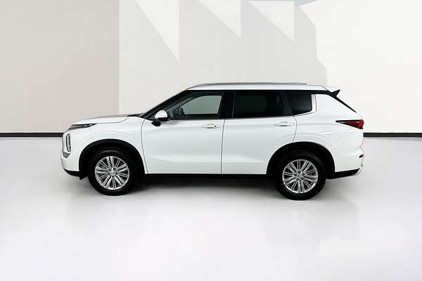 2024 Mitsubishi OUTLANDER LS 7 SEAT (2WD) ZM MY24
