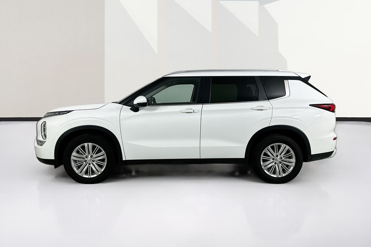 2024 Mitsubishi OUTLANDER LS 7 SEAT (2WD) ZM MY24