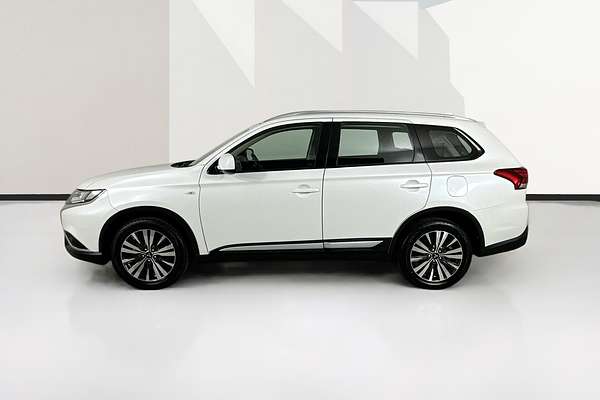2018 Mitsubishi OUTLANDER ES 7 SEAT (AWD) ZL MY19