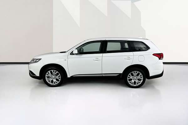 2021 Mitsubishi OUTLANDER ES 7 SEAT (2WD) ZL MY21