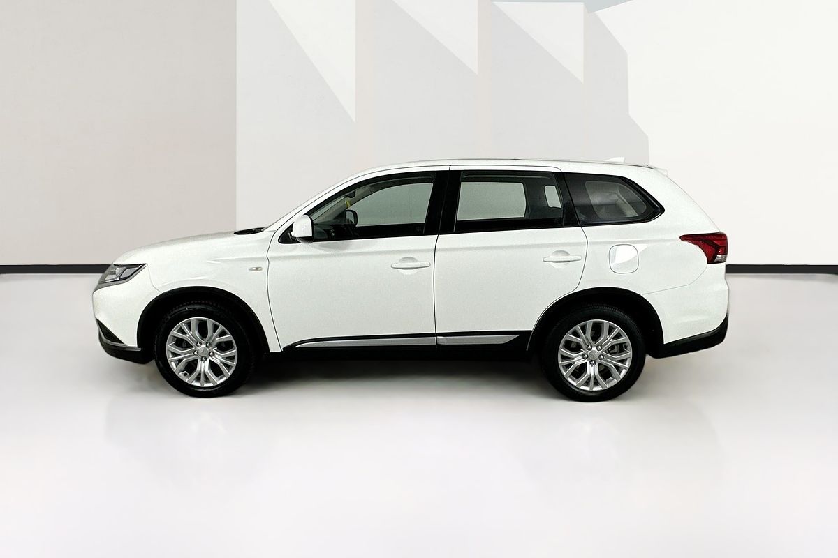 2021 Mitsubishi OUTLANDER ES 7 SEAT (2WD) ZL MY21
