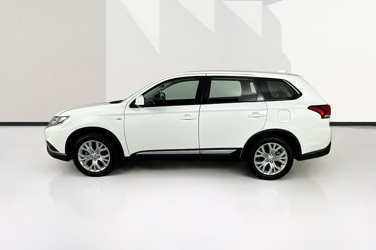 2021 Mitsubishi OUTLANDER ES 7 SEAT (2WD) ZL MY21