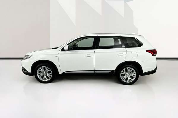 2021 Mitsubishi OUTLANDER ES 7 SEAT (2WD) ZL MY21