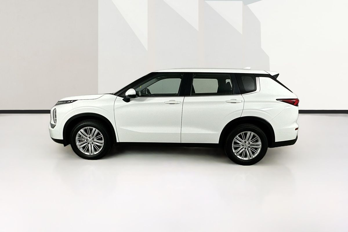 2023 Mitsubishi OUTLANDER ES 7 SEAT (2WD) ZM MY23