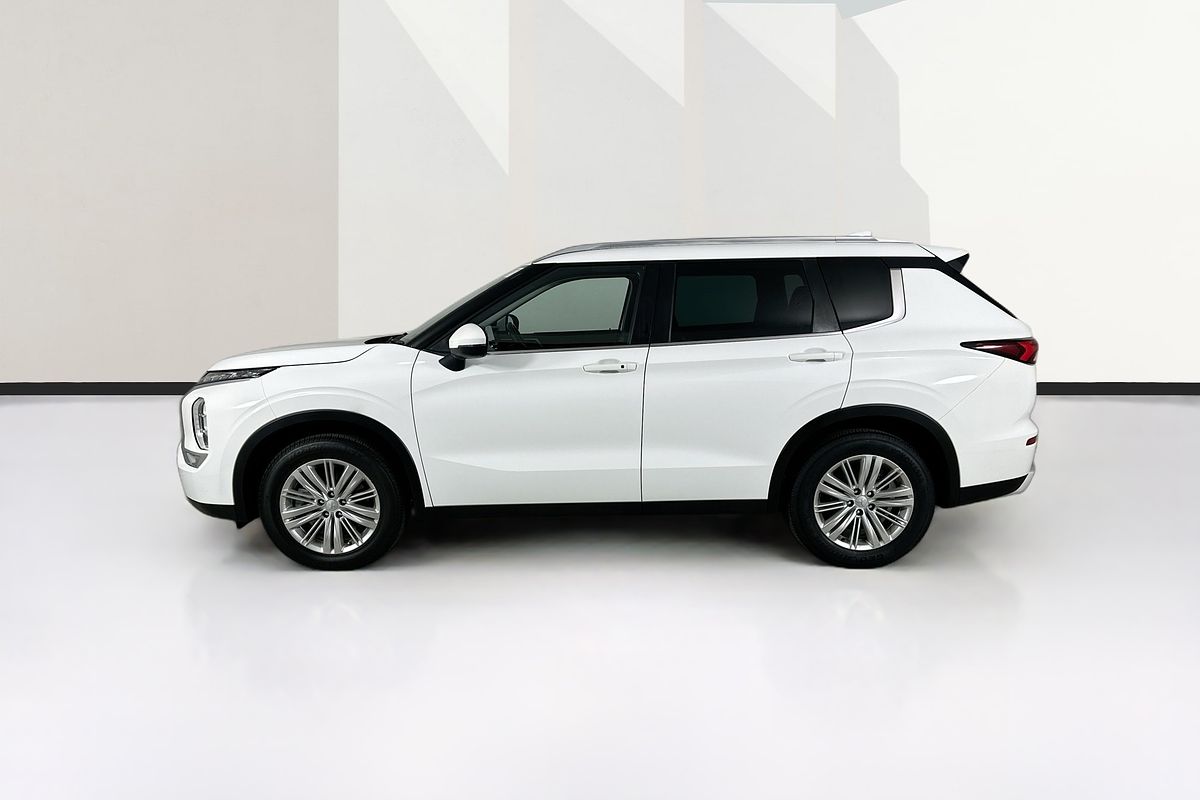 2023 Mitsubishi OUTLANDER LS 7 SEAT (2WD) ZM MY23