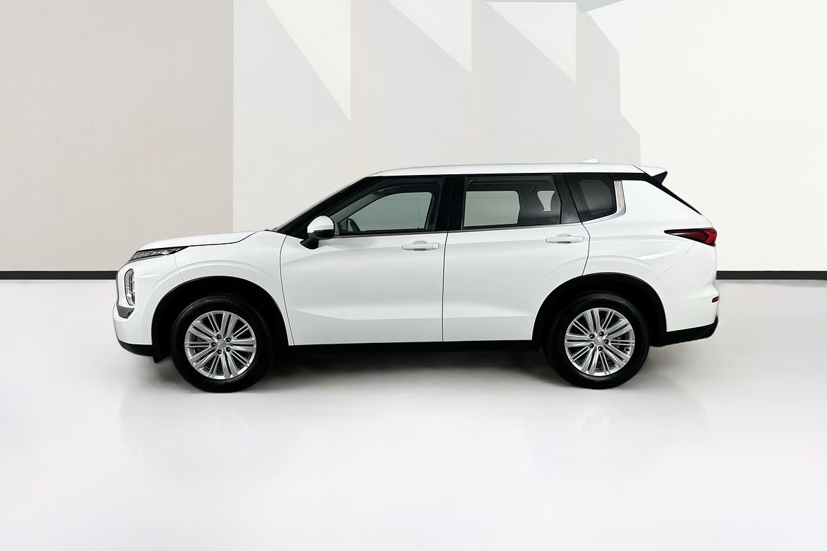 2021 Mitsubishi OUTLANDER ES 7 SEAT (2WD) ZM MY22