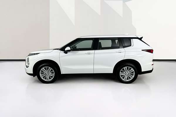 2024 Mitsubishi OUTLANDER ES 7 SEAT (2WD) ZM MY24