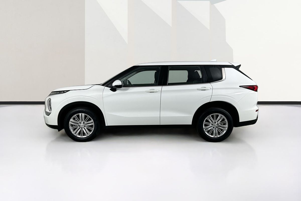 2022 Mitsubishi OUTLANDER ES 7 SEAT (2WD) ZM MY22