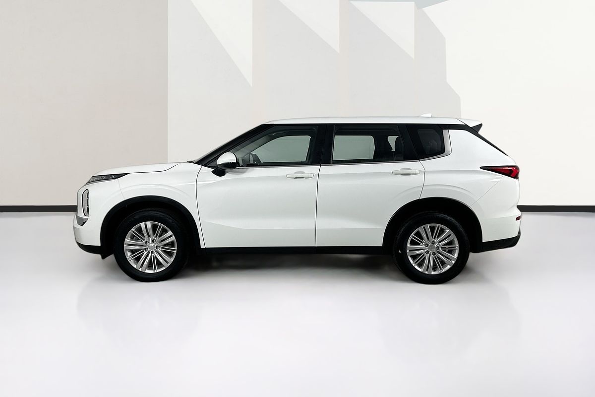 2024 Mitsubishi OUTLANDER ES 7 SEAT (2WD) ZM MY24