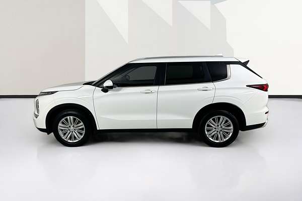 2023 Mitsubishi OUTLANDER LS 7 SEAT (AWD) ZM MY23