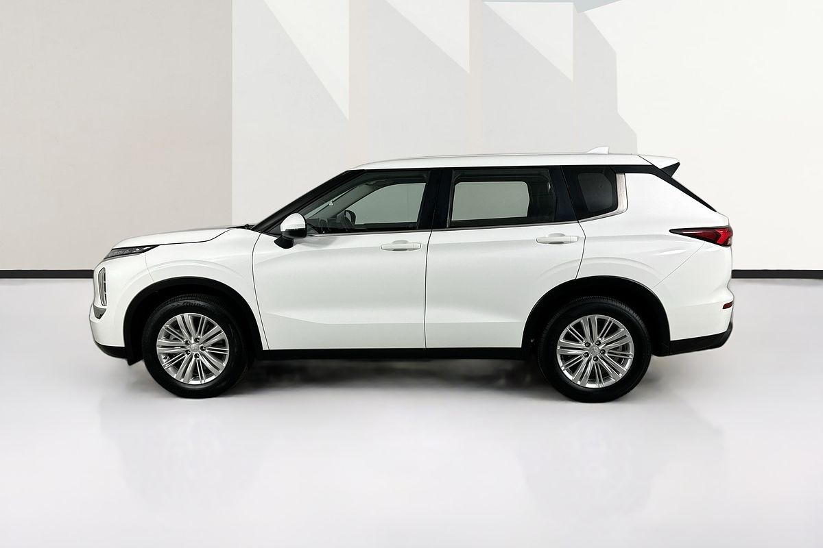 2022 Mitsubishi OUTLANDER ES 7 SEAT (2WD) ZM MY22