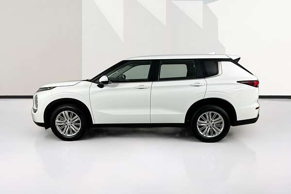 2022 Mitsubishi OUTLANDER ES 7 SEAT (2WD) ZM MY22