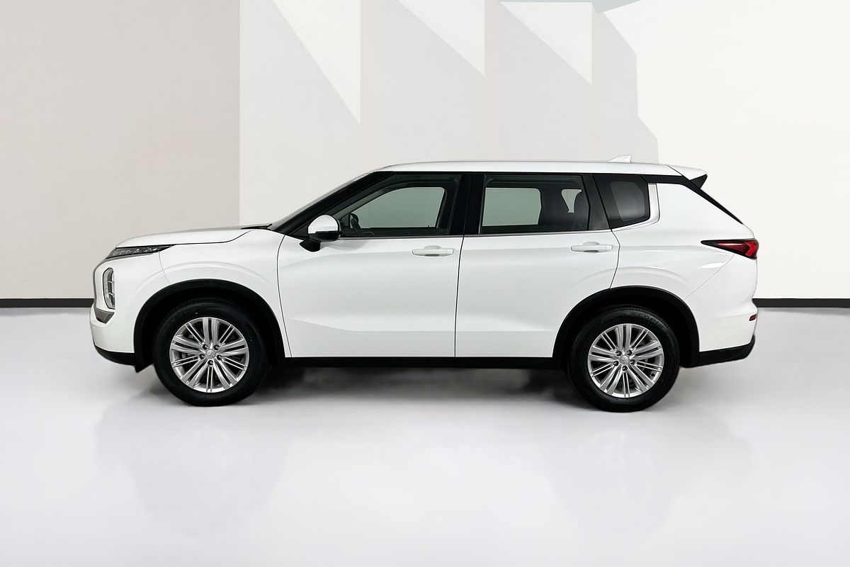 2022 Mitsubishi OUTLANDER ES 7 SEAT (2WD) ZM MY22.5