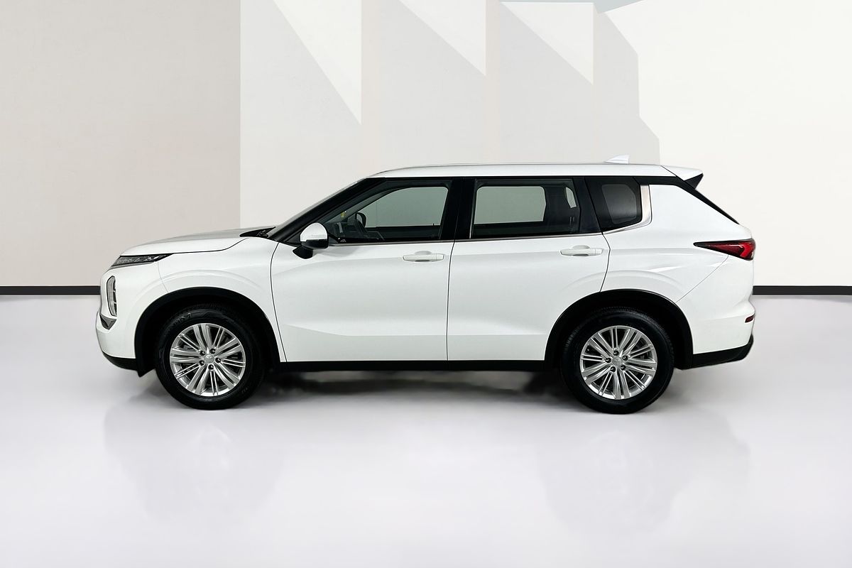 2022 Mitsubishi OUTLANDER ES 7 SEAT (2WD) ZM MY22