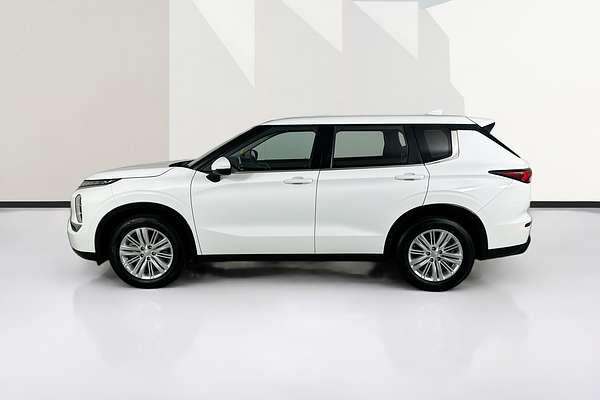 2022 Mitsubishi OUTLANDER ES 7 SEAT (2WD) ZM MY22