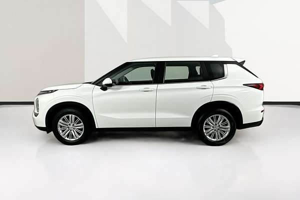 2022 Mitsubishi OUTLANDER ES 7 SEAT (2WD) ZM MY22