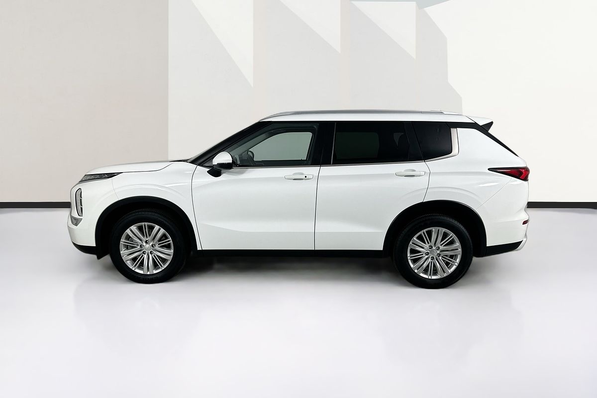 2024 Mitsubishi OUTLANDER LS 7 SEAT (2WD) ZM MY24