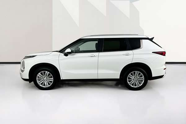 2024 Mitsubishi OUTLANDER LS 7 SEAT (2WD) ZM MY24