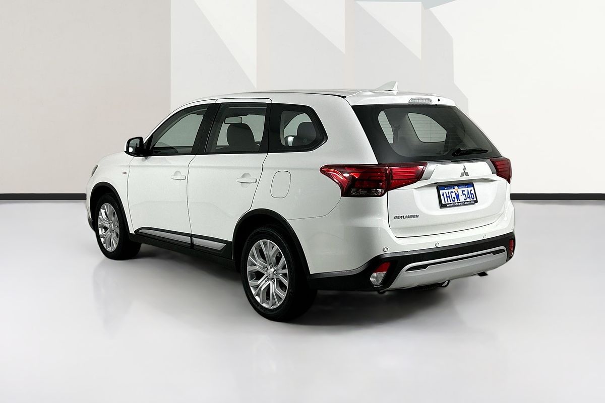 2021 Mitsubishi OUTLANDER ES ZL