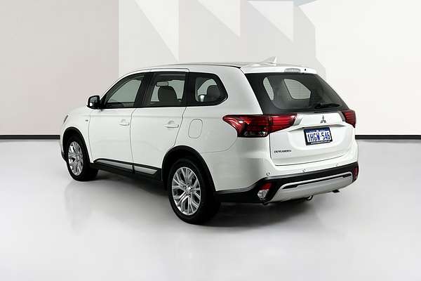 2021 Mitsubishi OUTLANDER ES ZL