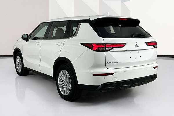 2023 Mitsubishi OUTLANDER ES 5 SEAT (2WD) ZM MY23