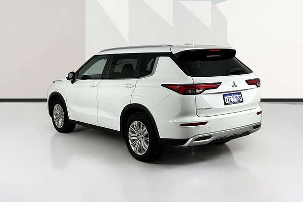 2024 Mitsubishi OUTLANDER LS 7 SEAT (2WD) ZM MY24