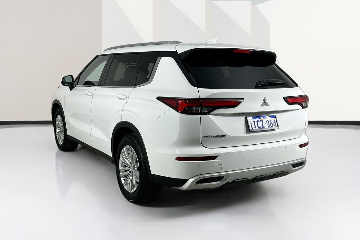2024 Mitsubishi OUTLANDER LS 7 SEAT (2WD) ZM MY24