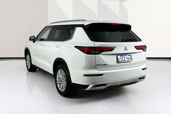 2024 Mitsubishi OUTLANDER LS 7 SEAT (2WD) ZM MY24