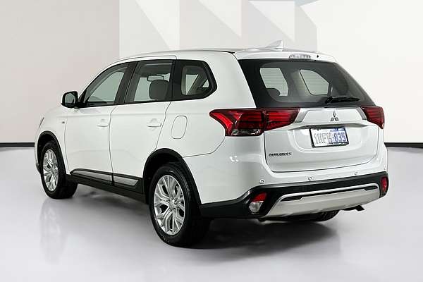 2021 Mitsubishi OUTLANDER ES 7 SEAT (AWD) ZL MY21