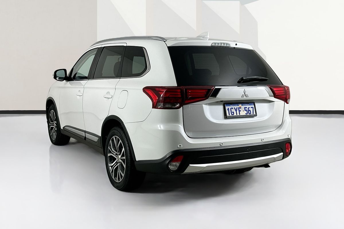 2017 Mitsubishi OUTLANDER LS SAFETY PACK (4x4) 7 SEATS ZK MY17