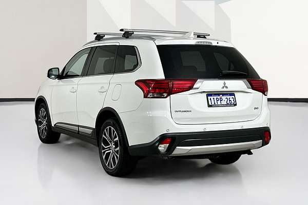 2016 Mitsubishi OUTLANDER LS SAFETY PACK (4x4) 7 SEATS ZK MY17