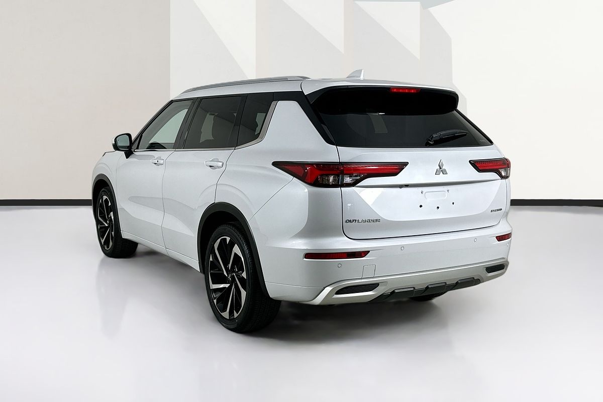 2024 Mitsubishi OUTLANDER EXCEED 7 SEAT (AWD) ZM MY24