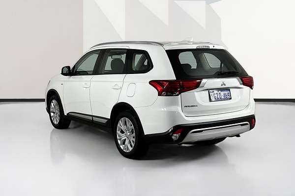2020 Mitsubishi OUTLANDER ES 7 SEAT (2WD) ZL MY20