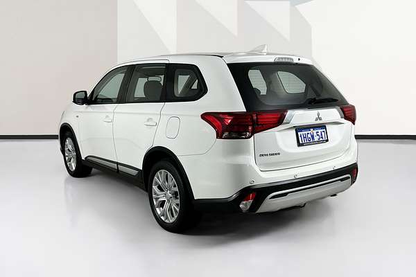 2021 Mitsubishi OUTLANDER ES 7 SEAT (2WD) ZL MY21