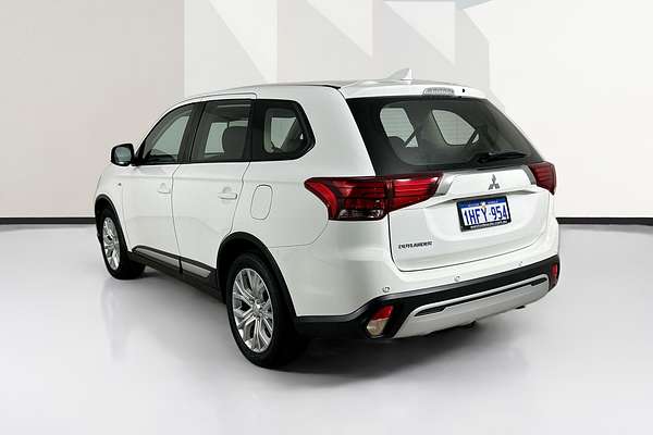 2021 Mitsubishi OUTLANDER ES 7 SEAT (2WD) ZL MY21