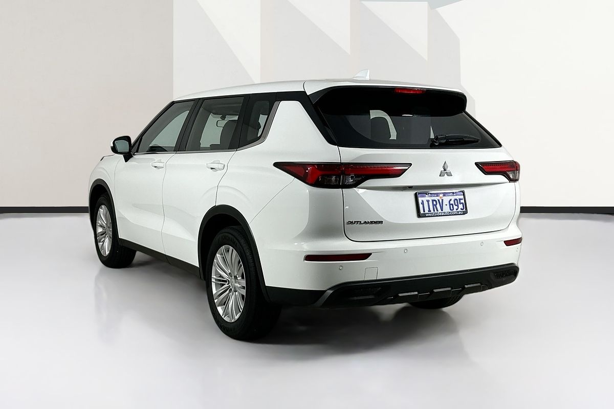 2023 Mitsubishi OUTLANDER ES 7 SEAT (2WD) ZM MY23
