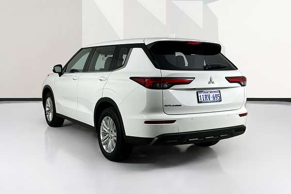 2023 Mitsubishi OUTLANDER ES 7 SEAT (2WD) ZM MY23