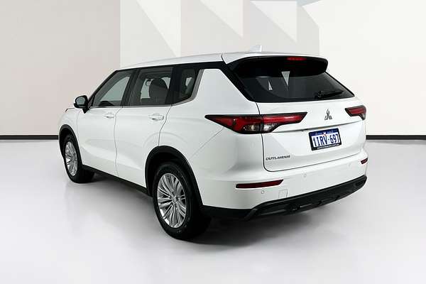 2023 Mitsubishi OUTLANDER ES 7 SEAT (2WD) ZM MY23