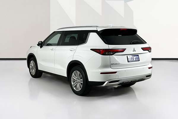 2023 Mitsubishi OUTLANDER LS 7 SEAT (2WD) ZM MY23